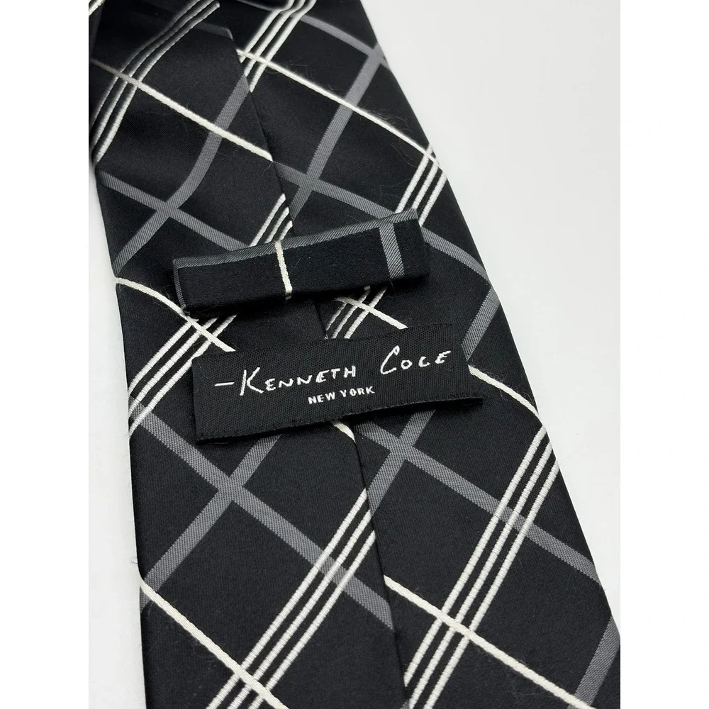 Kenneth Cole, New York, Black/White Diagonal Checkered Grid Pattern Necktie Silk